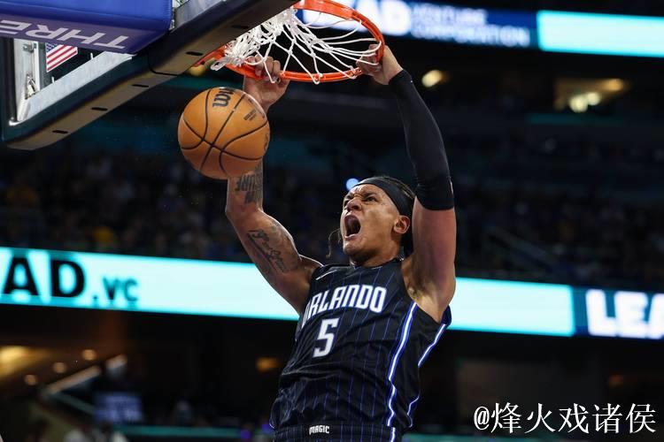 班凯罗谈NBA杯半决赛:这是个大舞台,要全力以赴去争取胜利 班凯罗谈NBA杯半决赛:这是个大舞台,要全力以赴去争取胜利